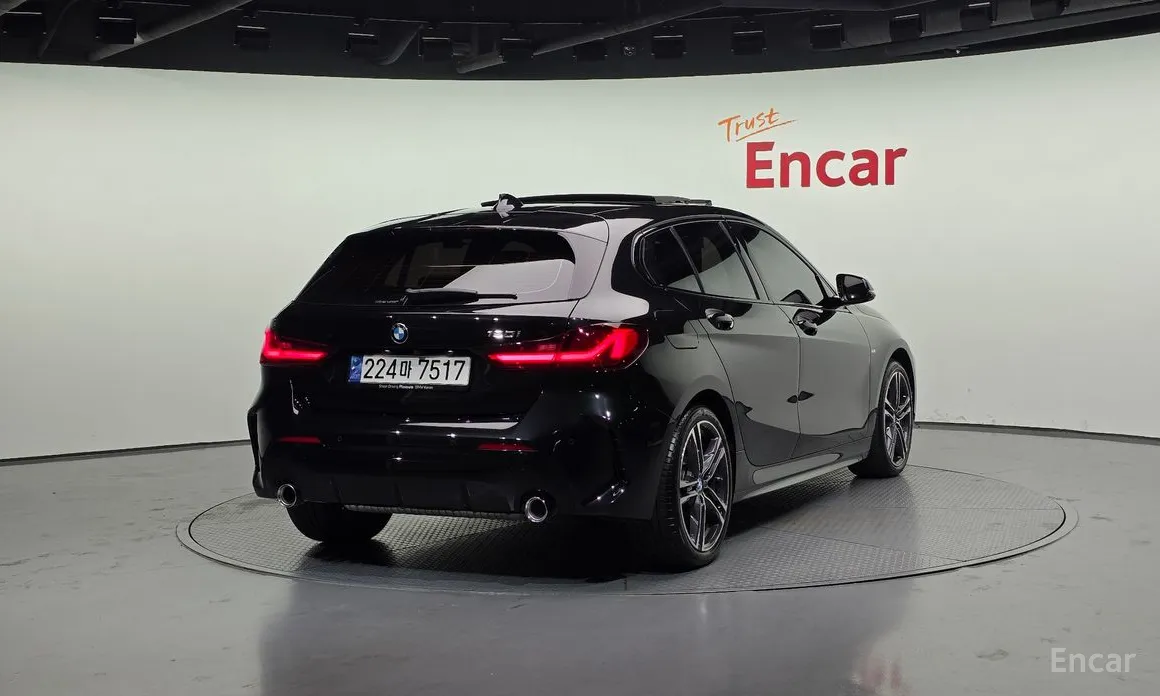 BMW 1 Series 2020 120i M Sports