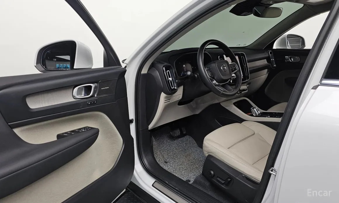 Volvo XC40 2018 B4 Ultimate Bright