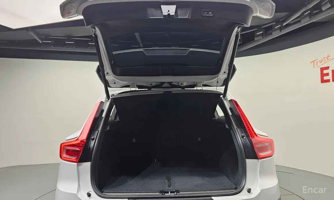 Volvo XC40 2018 B4 Ultimate Bright