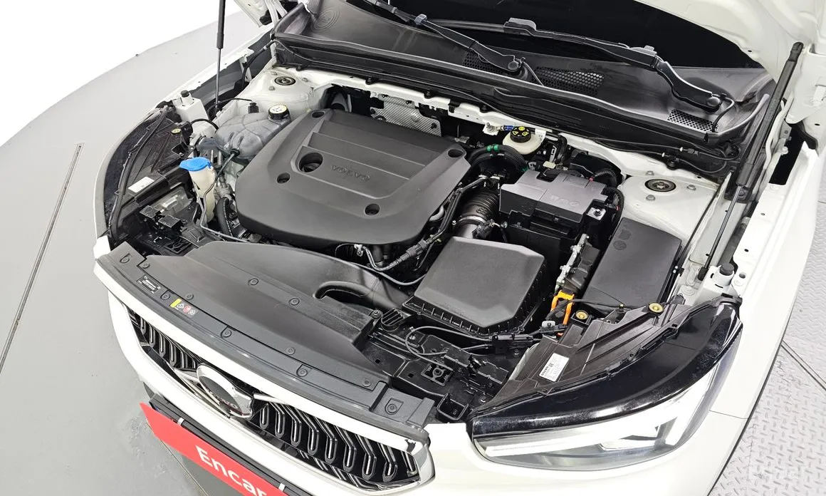 Volvo XC40 2018 B4 Ultimate Bright