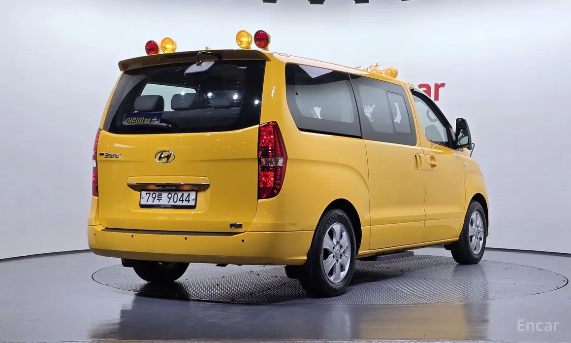 Hyundai Starex 2017 School Bus LPi
