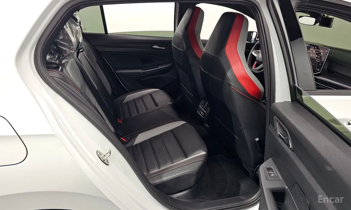 Volkswagen Golf 2022 2.0 GTI