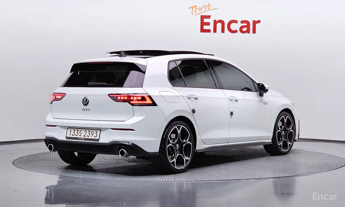 Volkswagen Golf 2022 2.0 GTI