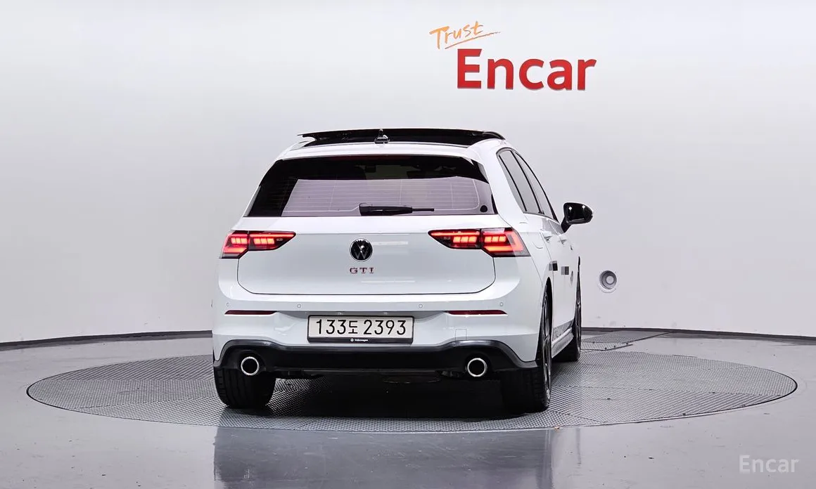 Volkswagen Golf 2022 2.0 GTI