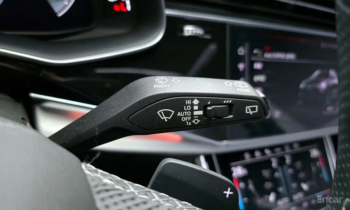 Audi Q8 2018 55 TFSI Quattro Premium