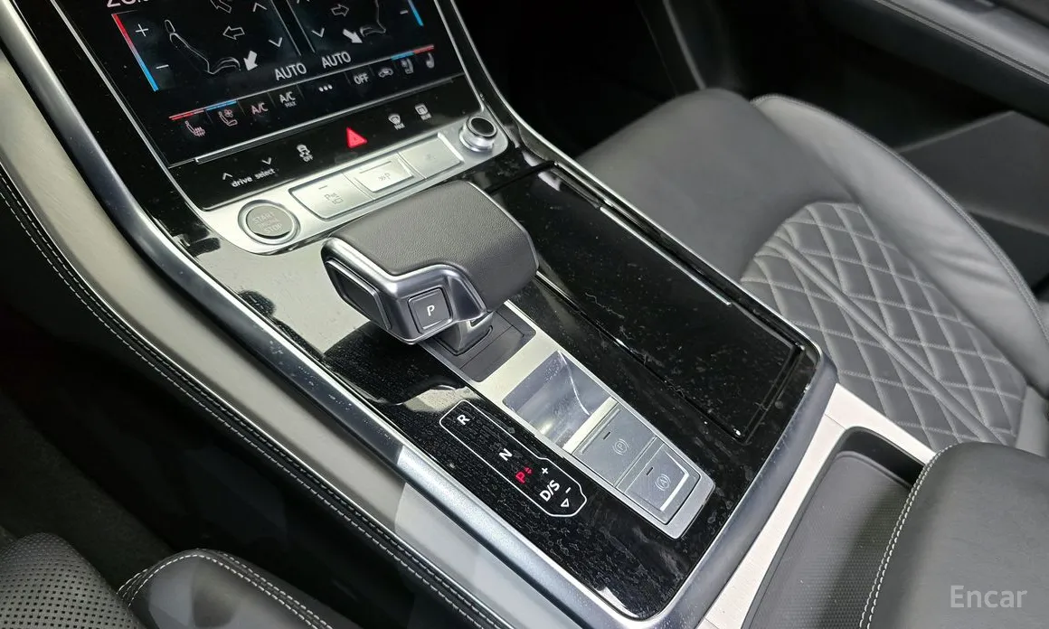 Audi Q8 2018 55 TFSI Quattro Premium