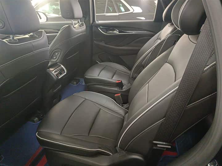 Buick Enclave 2022 2022款 652T 四驱尊享旗舰型 6座