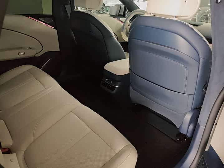 Zeekr 007 2025 2025款 后驱智驾版 75kWh