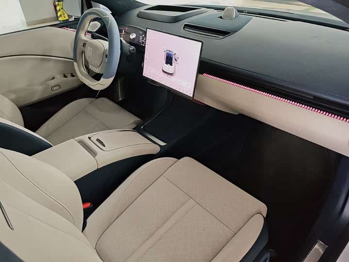 Zeekr 007 2025 2025款 后驱智驾版 75kWh