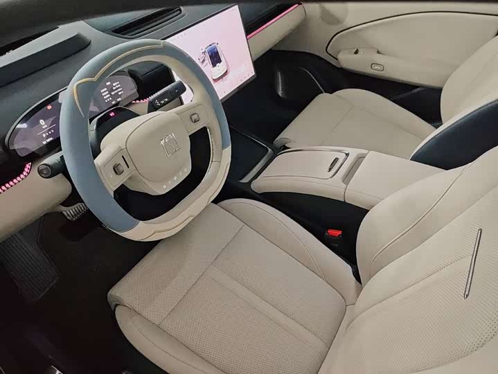 Zeekr 007 2025 2025款 后驱智驾版 75kWh