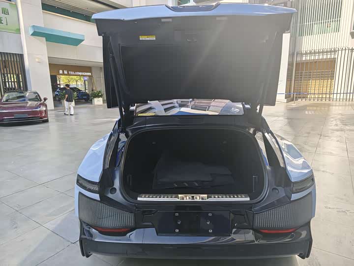 HiPhi Z 2023 2023款 五座版