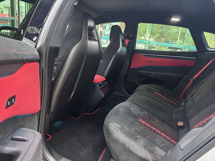 Zeekr 001 FR 2023 2023款 FR版 100kWh