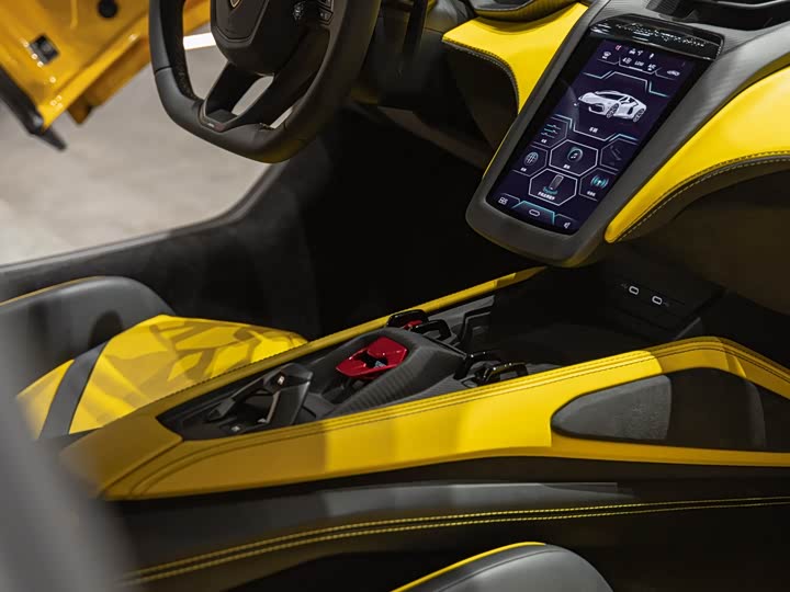 Lamborghini Revuelto 2023 2023款 6.5L PHEV标准版