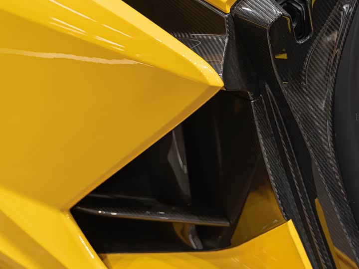 Lamborghini Revuelto 2023 2023款 6.5L PHEV标准版