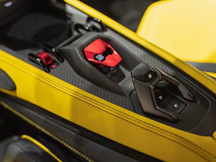 Lamborghini Revuelto 2023 2023款 6.5L PHEV标准版