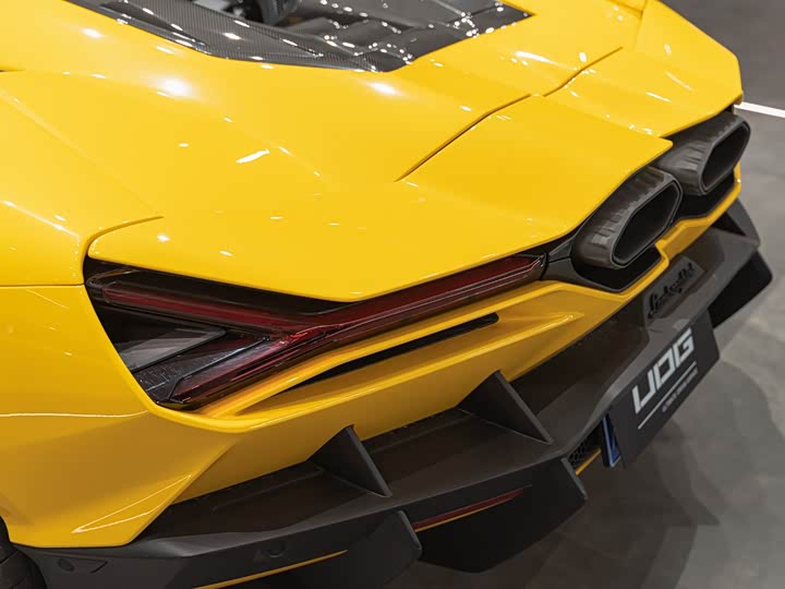 Lamborghini Revuelto 2023 2023款 6.5L PHEV标准版