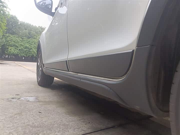 Geely Vision X3 2021 2021款 PRO 1.5L CVT尊贵型