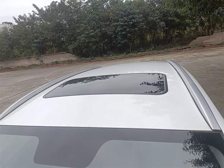 Geely Vision X3 2021 2021款 PRO 1.5L CVT尊贵型