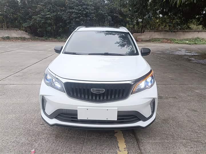 Geely Vision X3 2021 2021款 PRO 1.5L CVT尊贵型