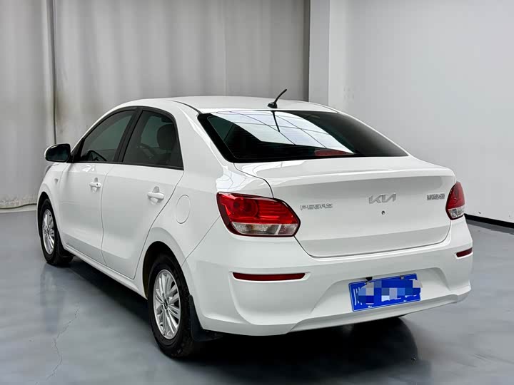 Kia Pegas 2020 2020款 改款 1.4L 自动舒适天窗版