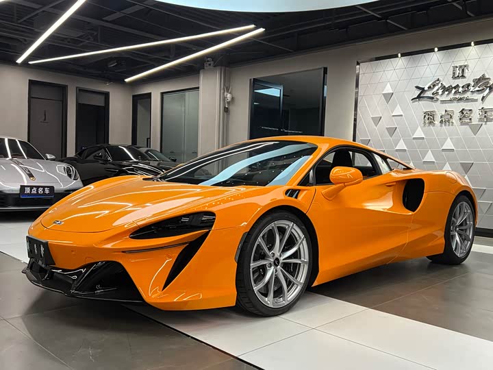 McLaren Artura 2023 2023款 3.0T Hybrid 标准型
