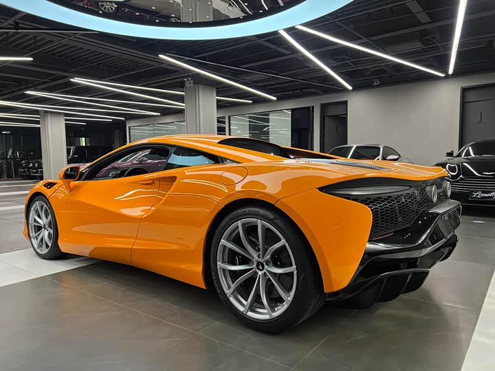 McLaren Artura 2023 2023款 3.0T Hybrid 标准型