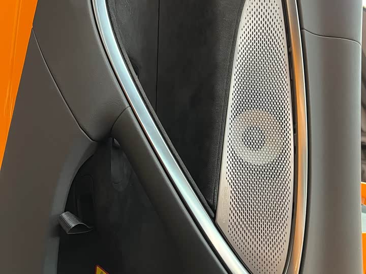 McLaren Artura 2023 2023款 3.0T Hybrid 标准型