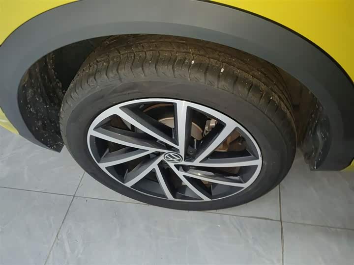 Volkswagen T-Roc 2023 2023款 300TSI DSG两驱星光版