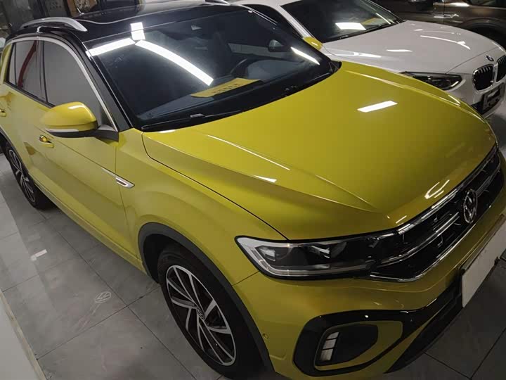 Volkswagen T-Roc 2023 2023款 300TSI DSG两驱星光版
