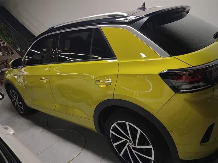 Volkswagen T-Roc 2023 2023款 300TSI DSG两驱星光版