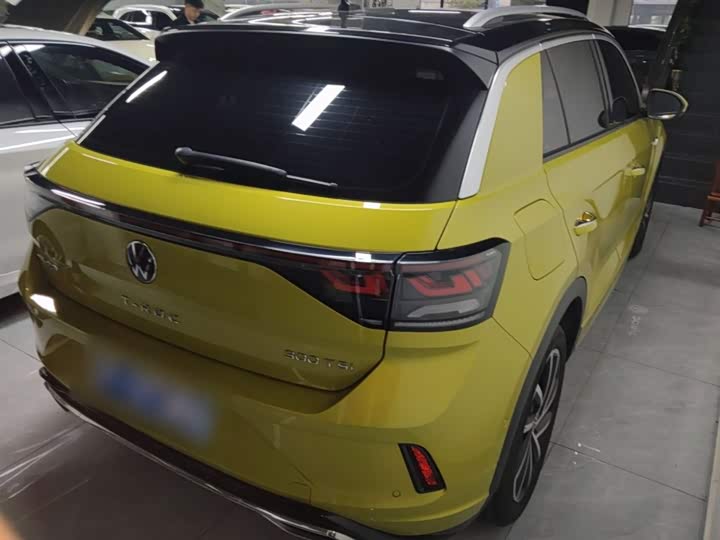 Volkswagen T-Roc 2023 2023款 300TSI DSG两驱星光版