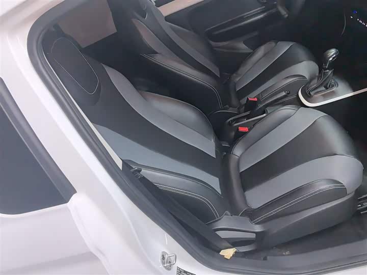 Roewe Clever 2022 2022款 311km元气啵啵版