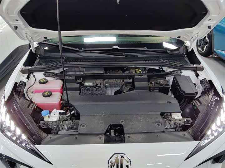 MG Motor 4 EV 2023 2023款 415km 出海冠军版