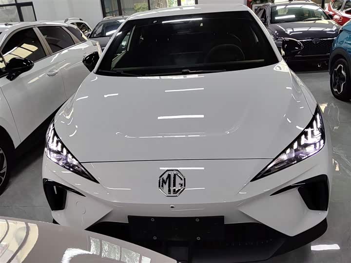 MG Motor 4 EV 2023 2023款 415km 出海冠军版