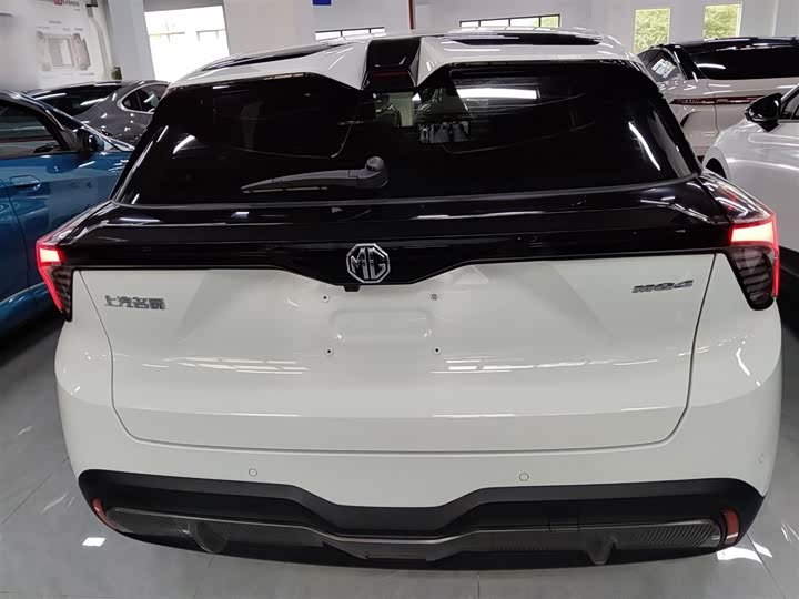 MG Motor 4 EV 2023 2023款 415km 出海冠军版
