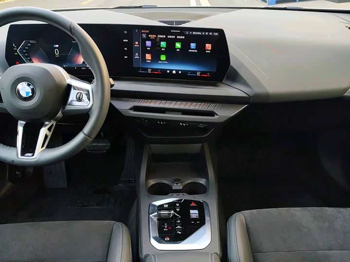 BMW 2 Series 2025 2025款 225L M运动曜夜套装