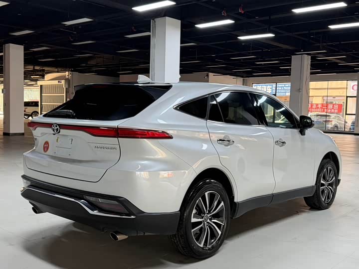 Toyota Harrier 2022 2022款 2.0L CVT两驱进取版