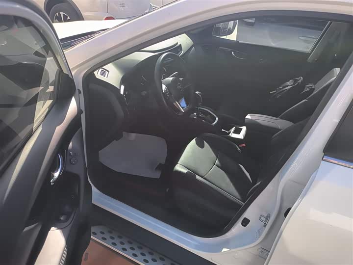 Nissan X-Trail 2023 2023款 经典 2.0L 两驱智联臻享版