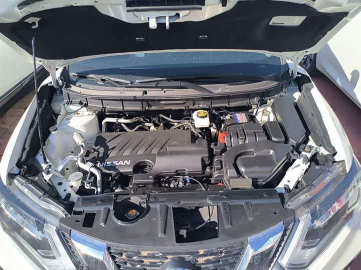 Nissan X-Trail 2023 2023款 经典 2.0L 两驱智联臻享版