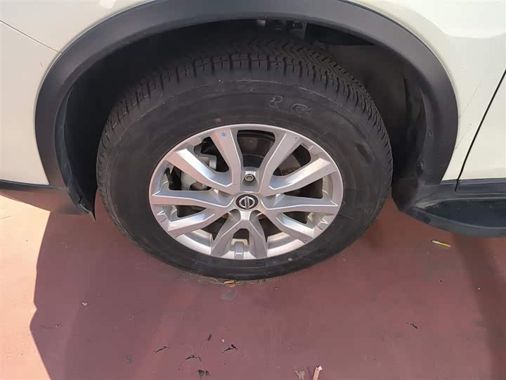 Nissan X-Trail 2023 2023款 经典 2.0L 两驱智联臻享版