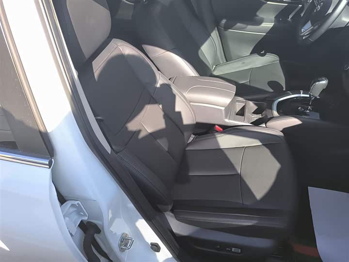 Nissan X-Trail 2023 2023款 经典 2.0L 两驱智联臻享版