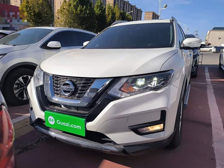 Nissan X-Trail 2023 2023款 经典 2.0L 两驱智联臻享版