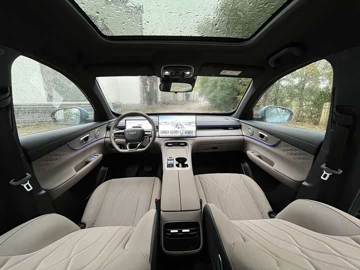 Chery Tiggo 8 Plus C-DM 2025 2025款 1.5T 116km 尊贵型 5座