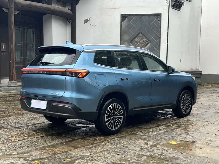 Chery Tiggo 8 Plus C-DM 2025 2025款 1.5T 116km 尊贵型 5座