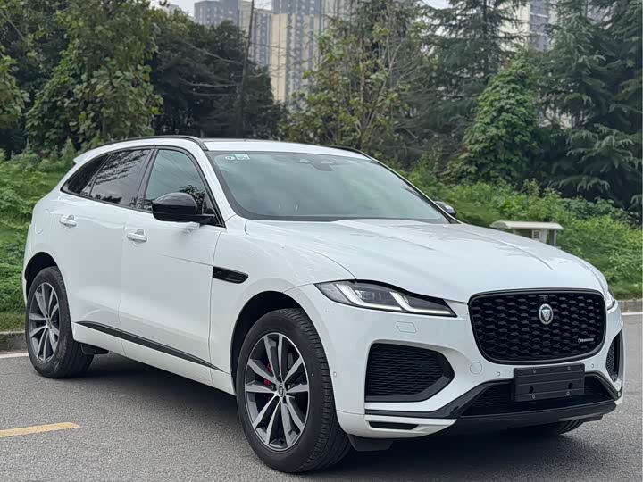 Jaguar F-Pace 2025 2025款 P250 R-Dynamic SE