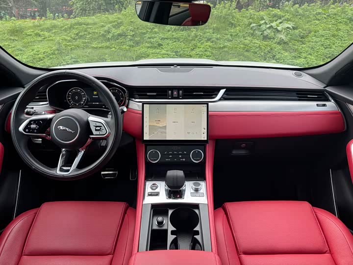 Jaguar F-Pace 2025 2025款 P250 R-Dynamic SE