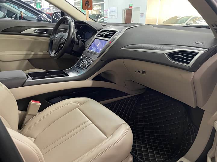 Lincoln MKZ 2019 2019款 2.0T 尊享版 国VI