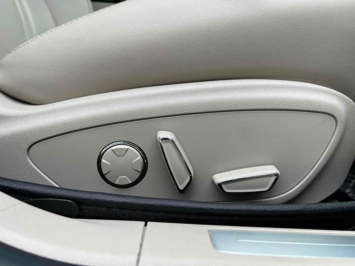 Lincoln MKZ 2019 2019款 2.0T 尊享版 国VI