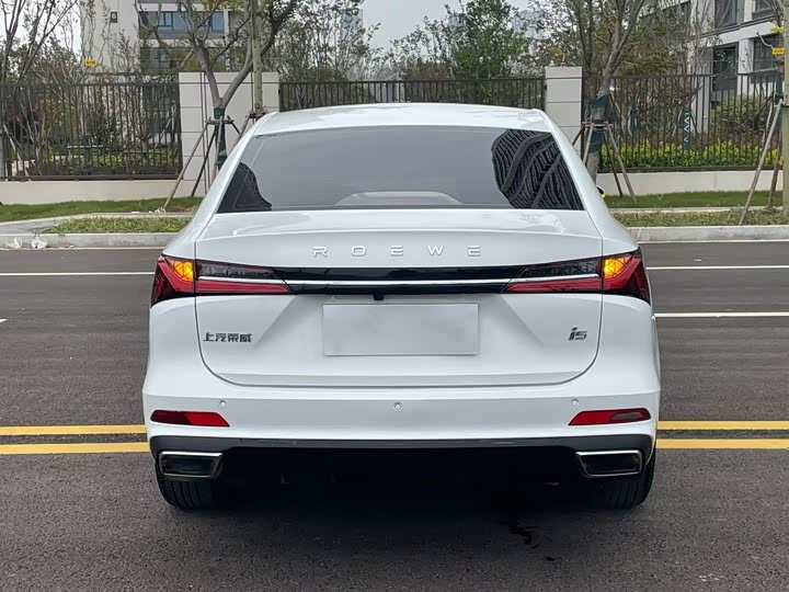 Roewe i5 2024 2024款 1.5L CVT尊荣版