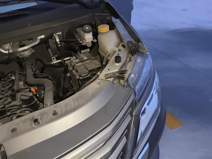 Dongfeng Forthing Lingzhi M5 2023 2023款 M5L 1.6L 舒适型 9座